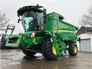 Moissonneuse-batteuse JOHN DEERE T560