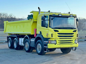 Camion benne SCANIA P 400