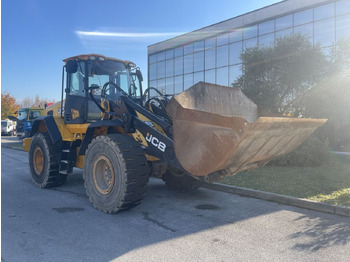 Chargeuse sur pneus JCB 427