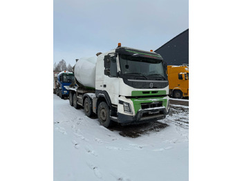 Camion malaxeur VOLVO FMX 460