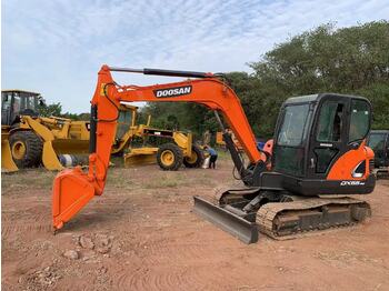 Pelle DOOSAN DX55