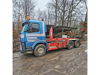 Camion ampliroll VOLVO