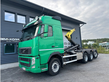 Camion ampliroll VOLVO FH13 540