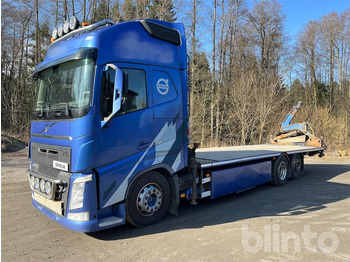 Camion plateau VOLVO FH