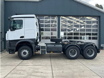 Tracteur routier neuf Mercedes-Benz Actros 3340 S 6x4 Tractor Head: photos 2