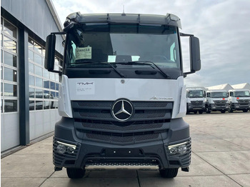 Tracteur routier neuf Mercedes-Benz Actros 3340 S 6x4 Tractor Head: photos 4