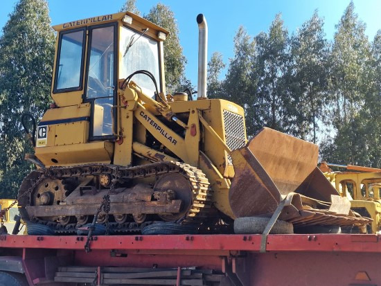 Chargeuse sur chenilles CATERPILLAR 931: photos 8