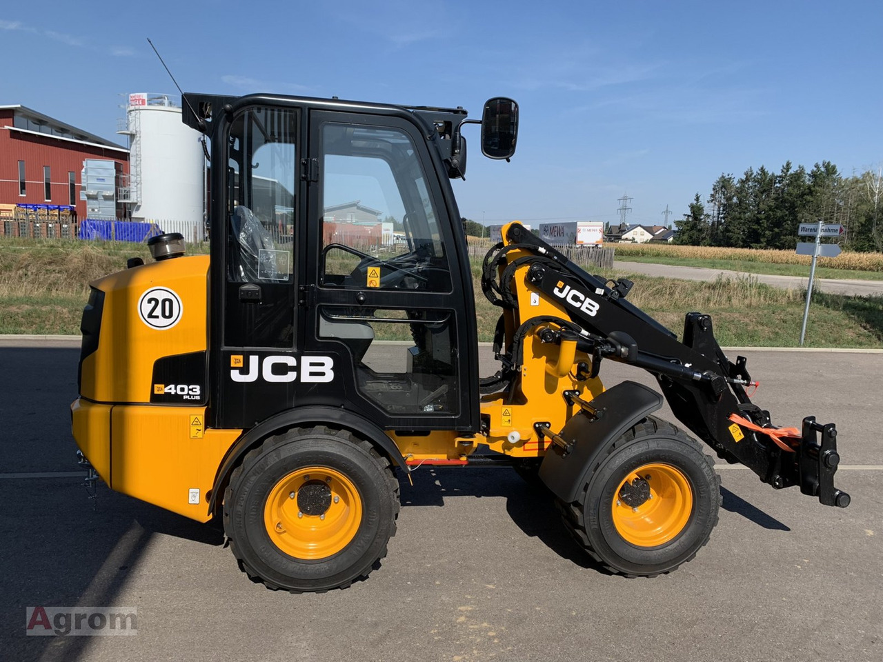 Valet de ferme neuf JCB 403 Plus: photos 7