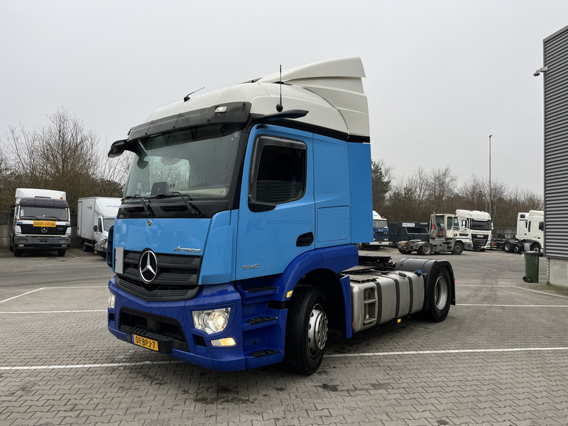 Mercedes-Benz Actros 1840 StreamSpace / 330 dkm / 2 Tanks / Mirror Cam / APK TUV 03-25 - crédit-bail Mercedes-Benz Actros 1840 StreamSpace / 330 dkm / 2 Tanks / Mirror Cam / APK TUV 03-25: photos 19