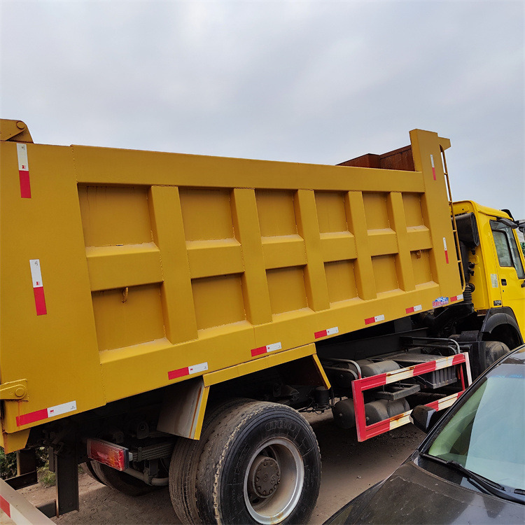 Camion benne HOWO HOWO6x4 336-Tipper: photos 10