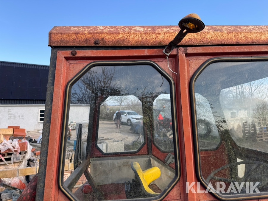 Tracteur agricole Traktor Massey Ferguson 35: photos 8