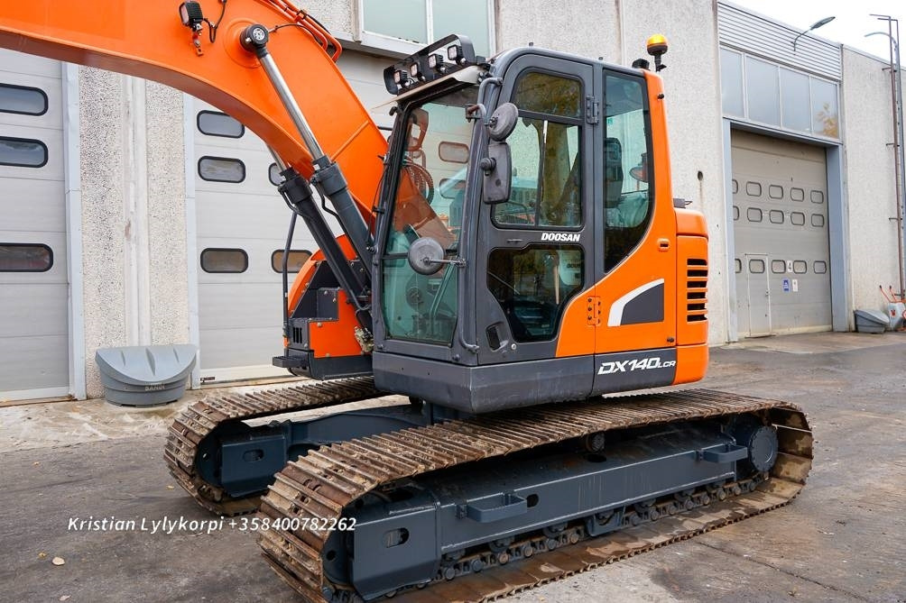 Pelle sur chenille Doosan DX140LCR-5 PYÖRITTÄJÄLLÄ: photos 30