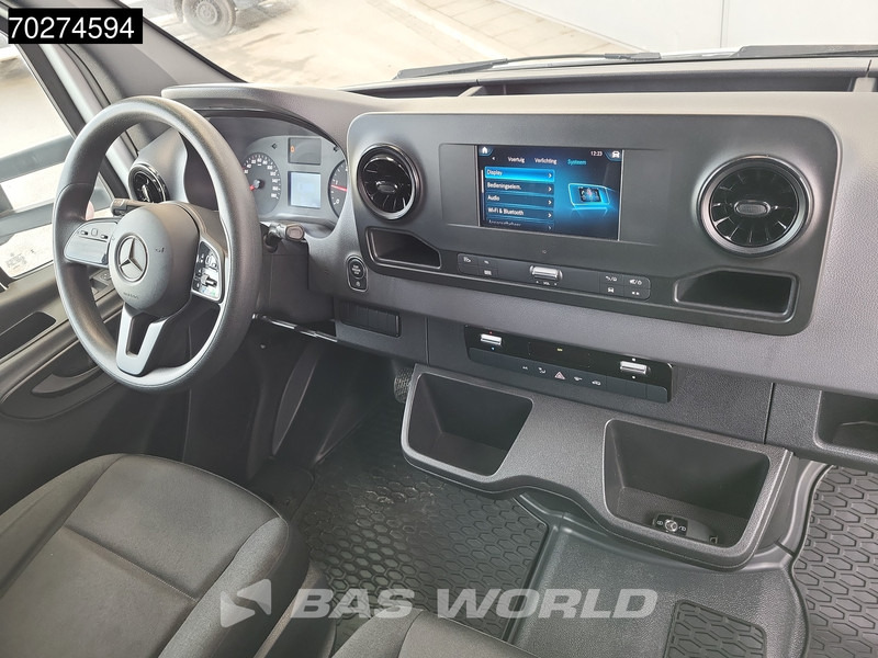 Mercedes-Benz Sprinter 317 CDI Automaat Bakwagen Laadklep Camera Airco MBUX Koffer Meubelbak 20m3 Airco - crédit-bail Mercedes-Benz Sprinter 317 CDI Automaat Bakwagen Laadklep Camera Airco MBUX Koffer Meubelbak 20m3 Airco: photos 10