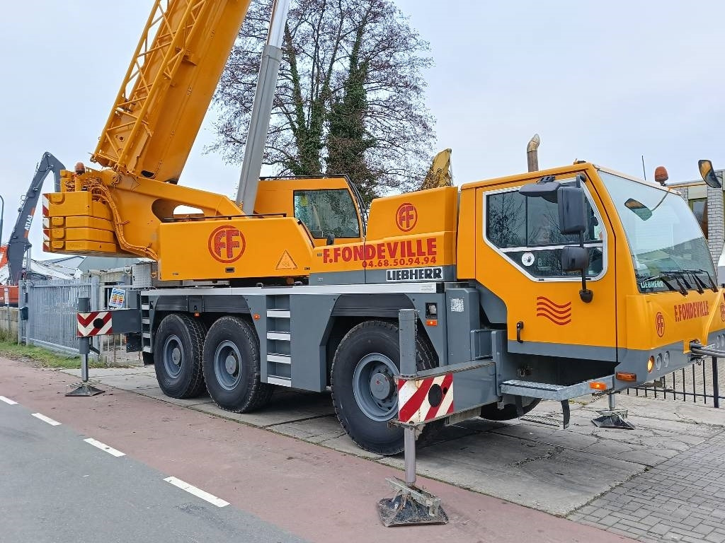 Grue tout-terrain Liebherr LTM 1055-1 all terrain telescopic crane kraan: photos 18