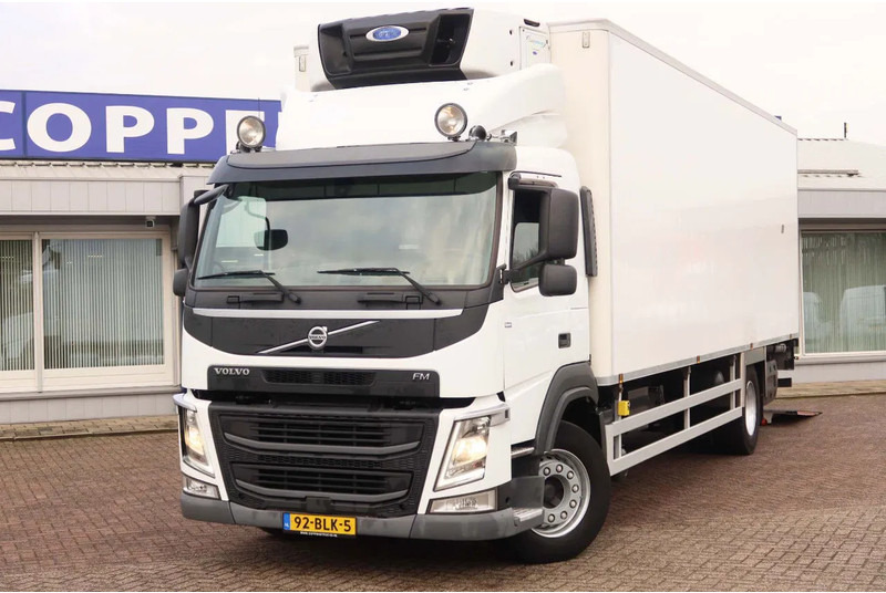 Camion frigorifique Volvo FM FM 330 4x2 Koel/Vries + Klep Dhollandia 2500 kg: photos 16