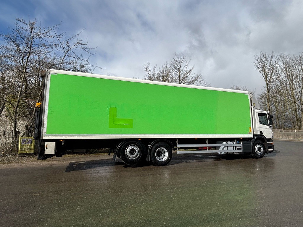 Camion frigorifique 2015 Scania P280 Refrigerated Truck: photos 20