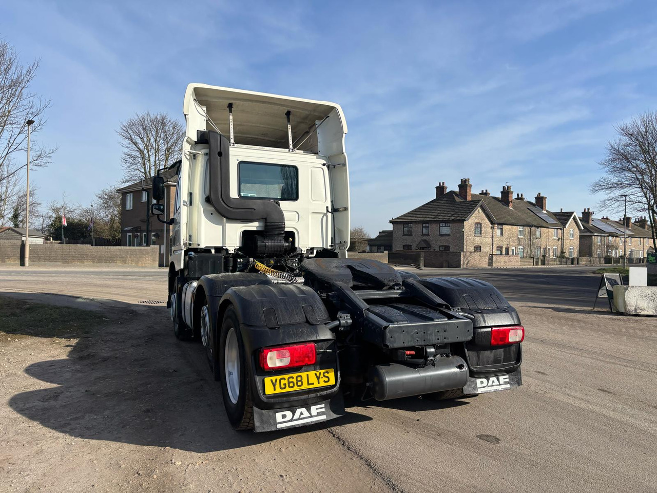 Tracteur routier DAF CF 85 450: photos 10