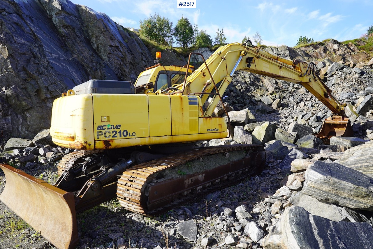 Pelle sur chenille 2002 Komatsu PC210LC-6K w/shear: photos 13