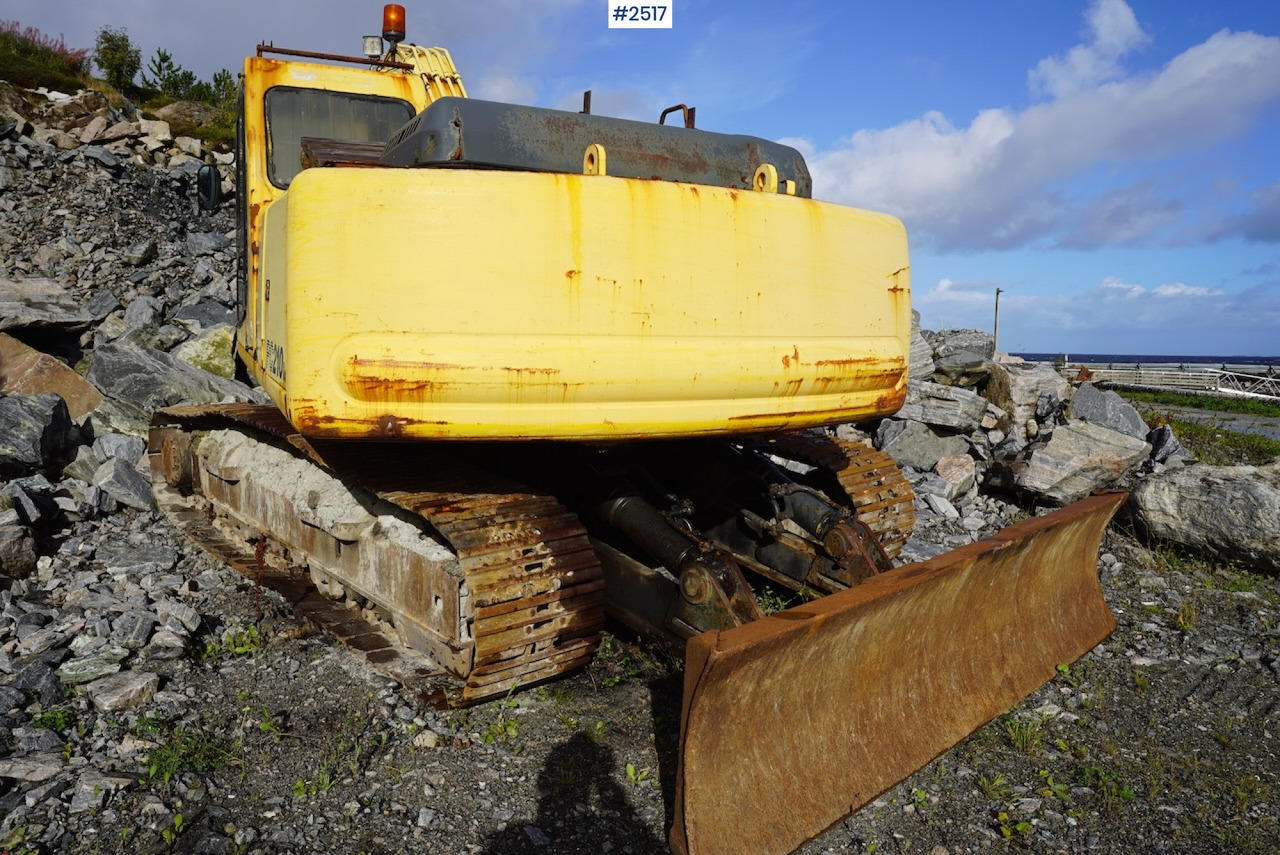 Pelle sur chenille 2002 Komatsu PC210LC-6K w/shear: photos 10