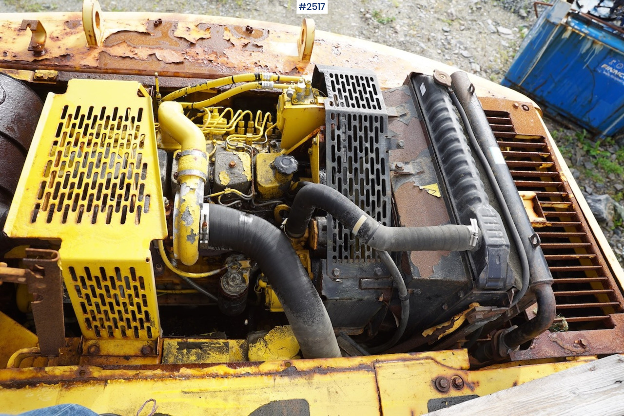 Pelle sur chenille 2002 Komatsu PC210LC-6K w/shear: photos 40