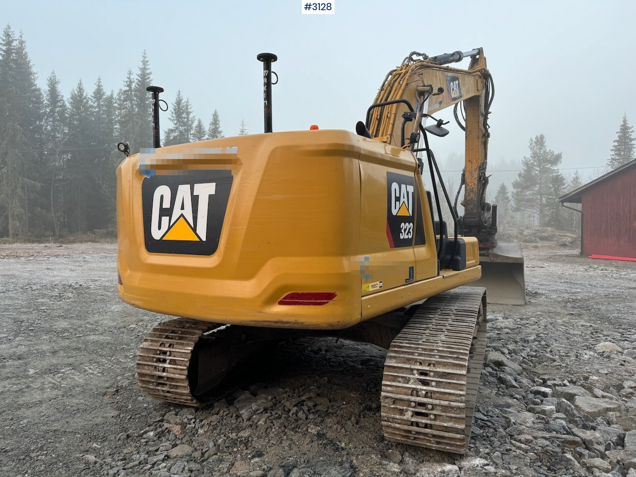 Pelle 2018 Cat 323-07 with rototilt, grading bucket, and digging bucket: photos 14