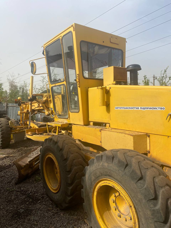 Niveleuse KOMATSU GD661А-1: photos 7