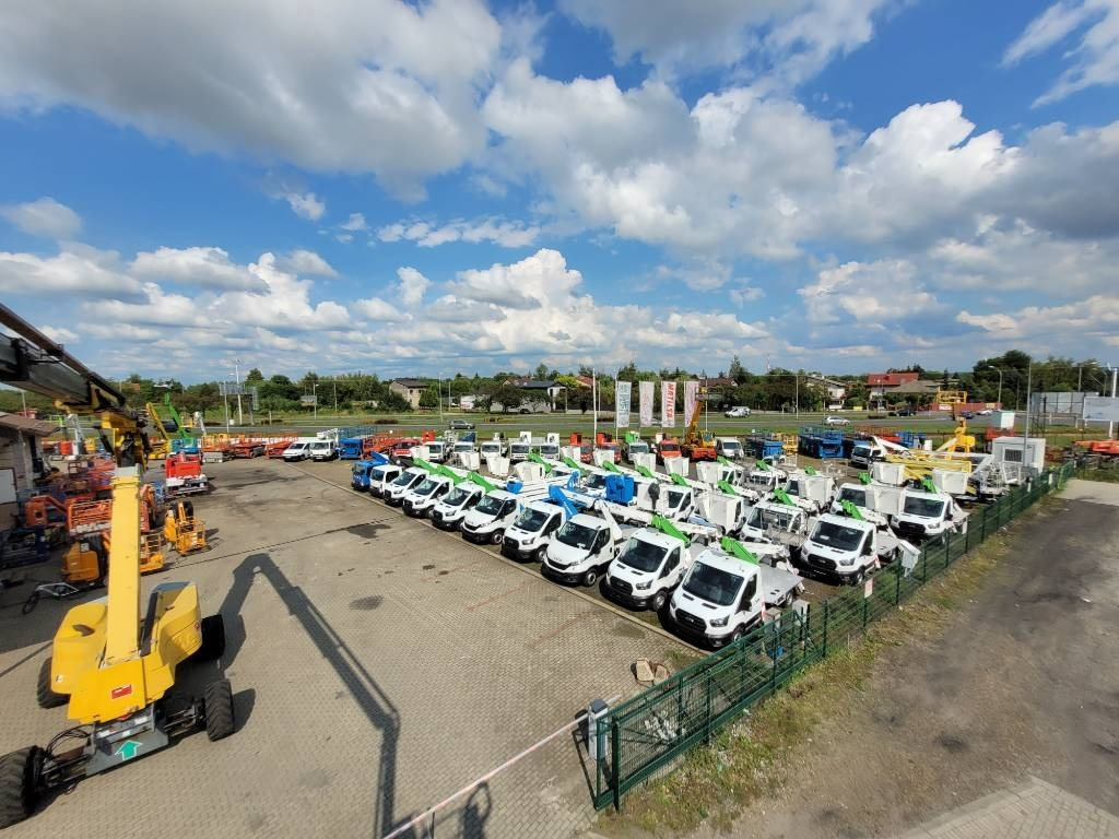 Nacelle ciseaux JLG 4394 RT - 15 m scissor lift diesel genie 4390: photos 17