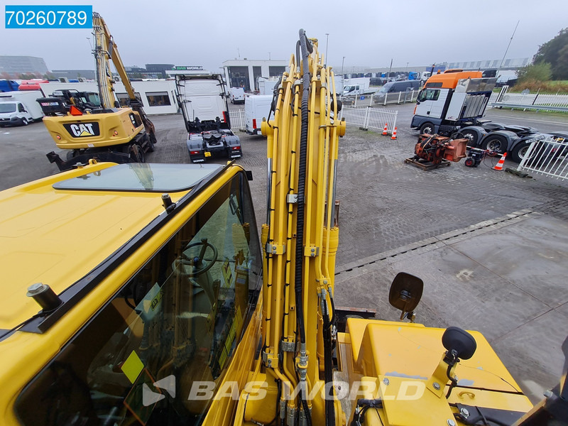 Pelle sur pneus Komatsu PW148 -11: photos 11