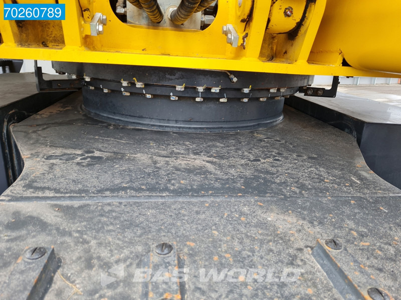 Pelle sur pneus Komatsu PW148 -11: photos 16