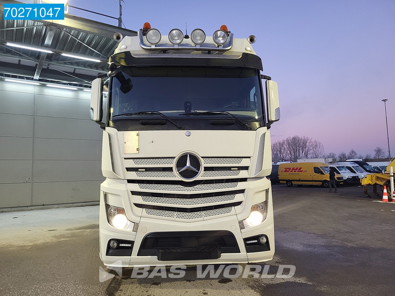 Tracteur routier Mercedes-Benz Actros 1843 4X2 BigSpace 2x Tanks: photos 6