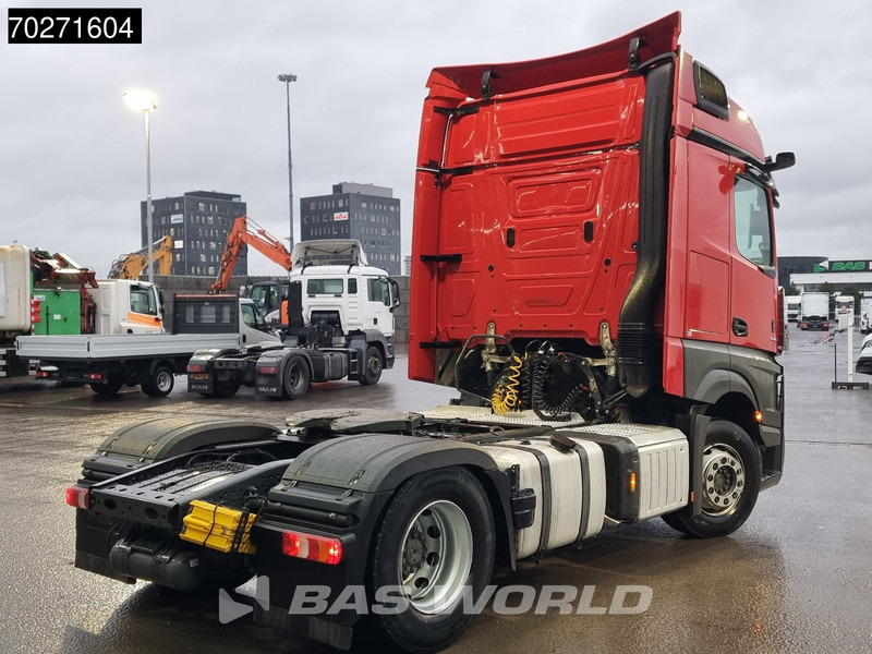 Tracteur routier Mercedes-Benz Actros 1845 Actros 4X2 BigSpace 2x Tanks MirrorCam: photos 7