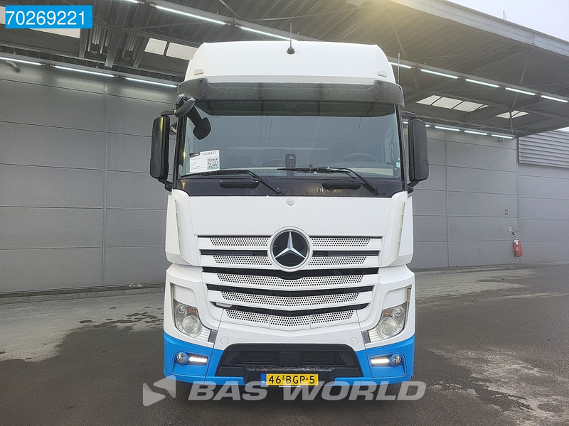 Tracteur routier Mercedes-Benz Actros 1845 Actros 4X2 NL-Truck Mega Retarder 2x Tanks Hebesattel EEV GigaSpace: photos 16