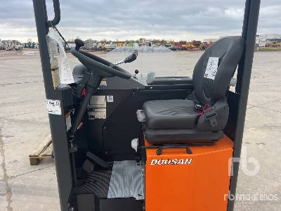 Chariot élévateur électrique neuf DOOSAN BR14JW-5 1400 kg (Unused): photos 6