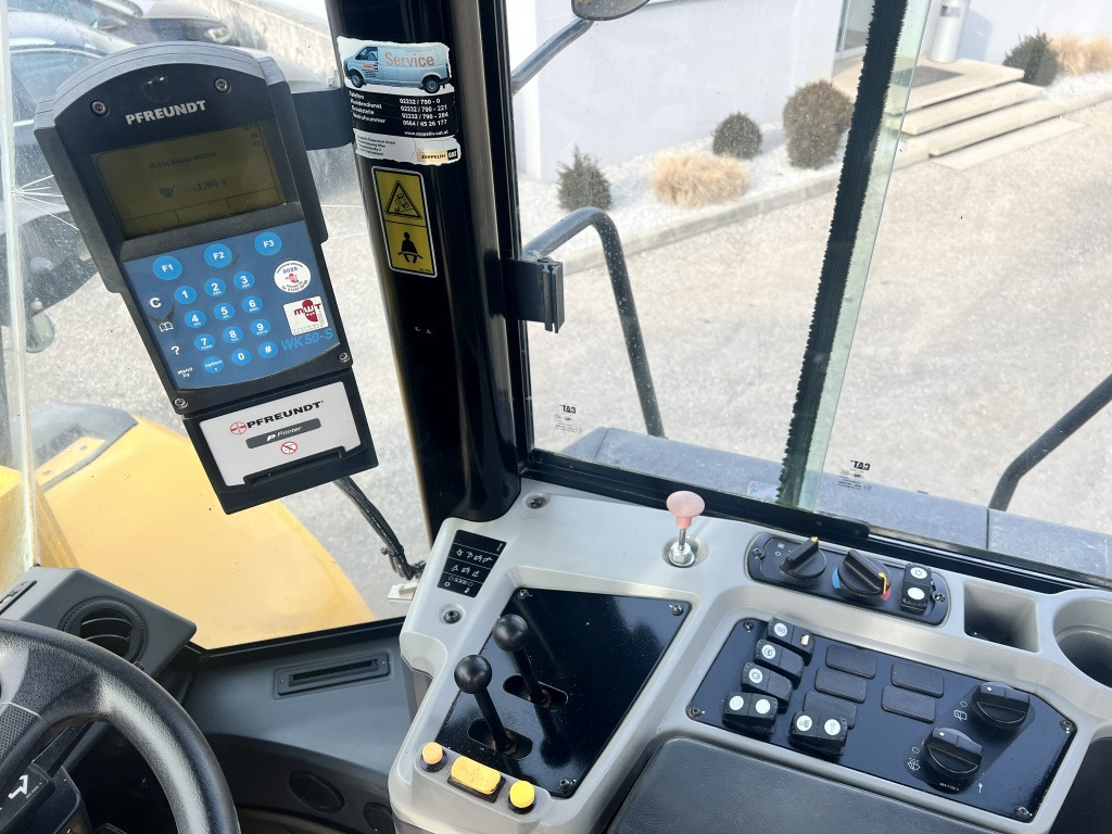 Chargeuse sur pneus Caterpillar 950 GC (111466): photos 11