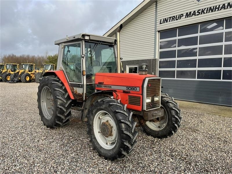 Tracteur agricole Massey Ferguson 3080 6cyl traktor med 4wd til små penge.: photos 16