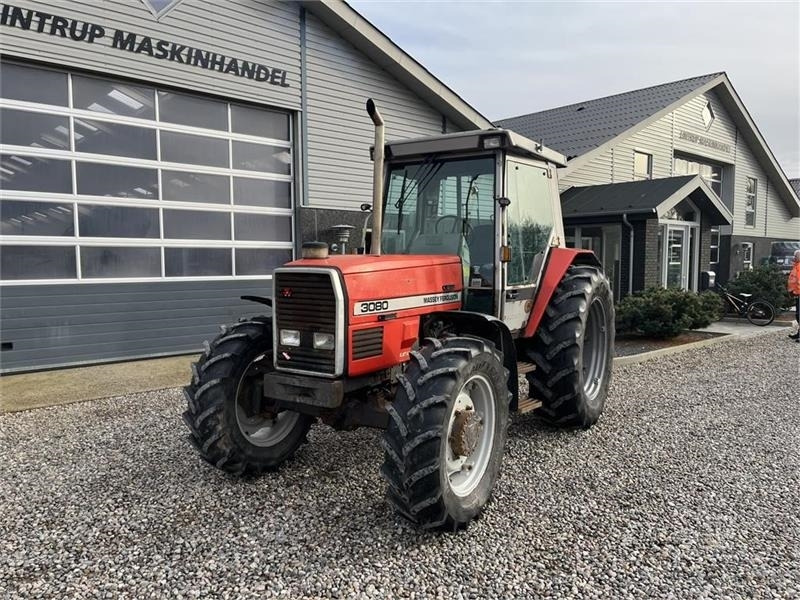 Tracteur agricole Massey Ferguson 3080 6cyl traktor med 4wd til små penge.: photos 7