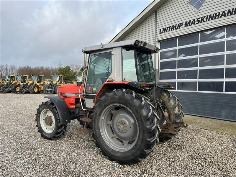 Tracteur agricole Massey Ferguson 3080 6cyl traktor med 4wd til små penge.: photos 10