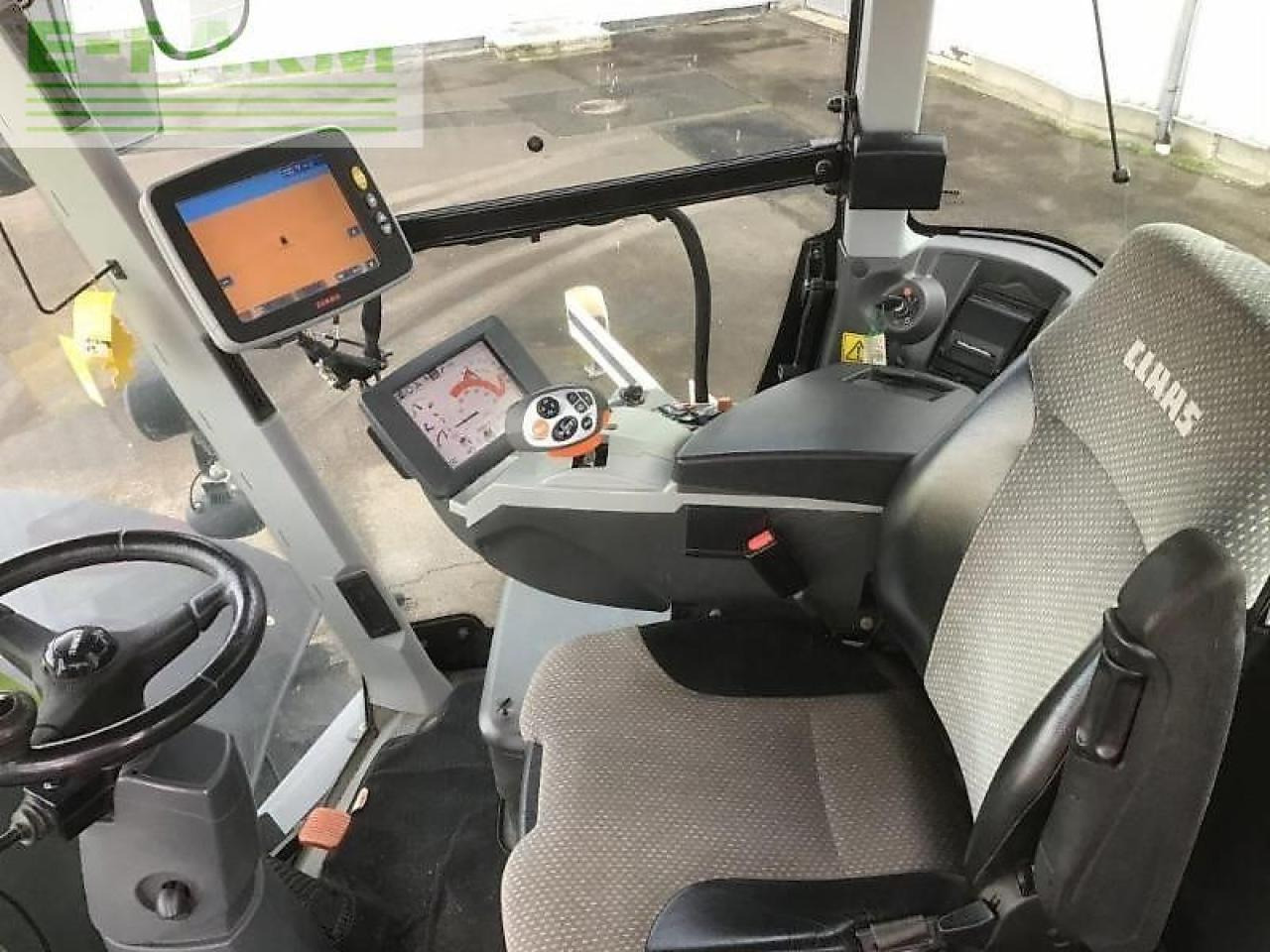 Tracteur agricole CLAAS xerion 5000 trac vc TRAC VC: photos 7