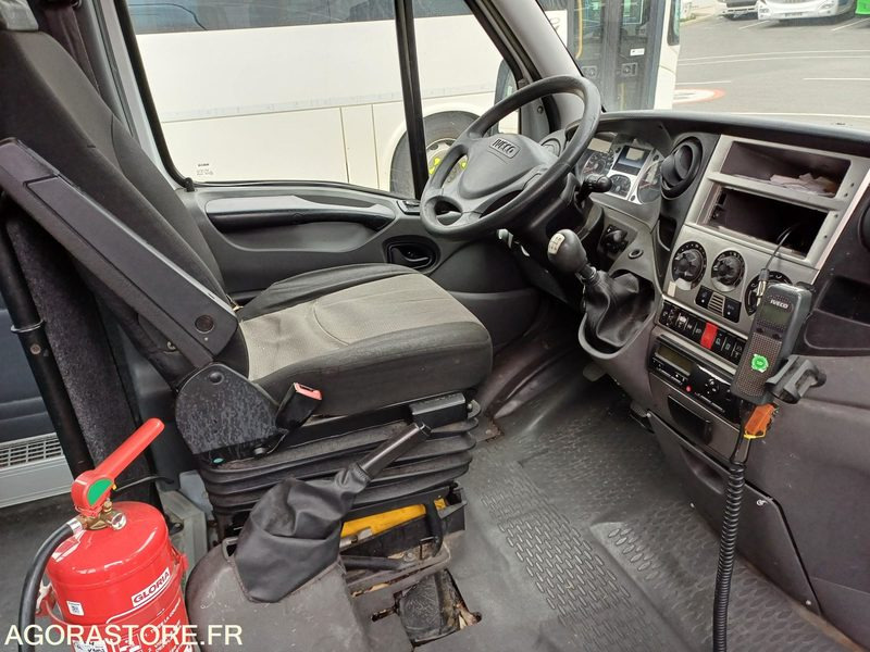 IVECO - DAILY - 2010 - AX254NW (11586) - crédit-bail IVECO - DAILY - 2010 - AX254NW (11586): photos 6