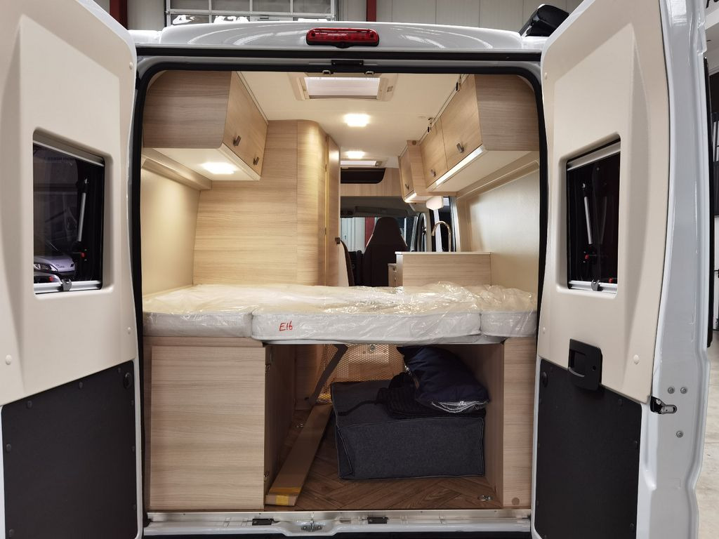 Fourgon aménagé neuf Chausson V594 FIRST LINE / -MODELL 2025- / ZUBEHÖR- PAKET: photos 12