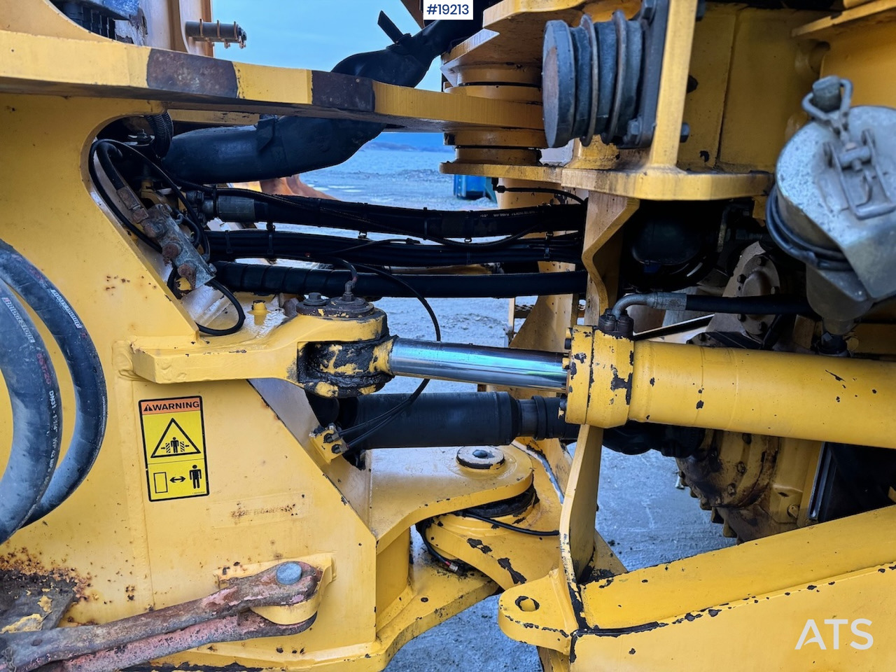 Chargeuse sur pneus Volvo L220F: photos 22