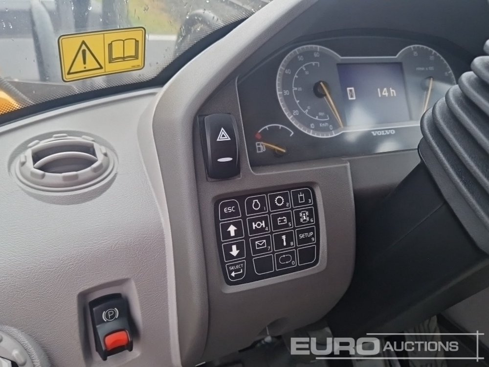 Chargeuse sur pneus Unused Volvo L180H: photos 36