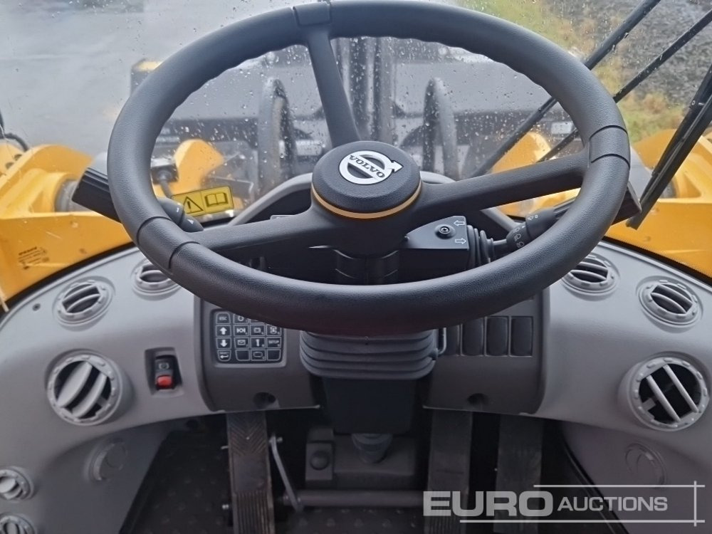 Chargeuse sur pneus Unused Volvo L180H: photos 35