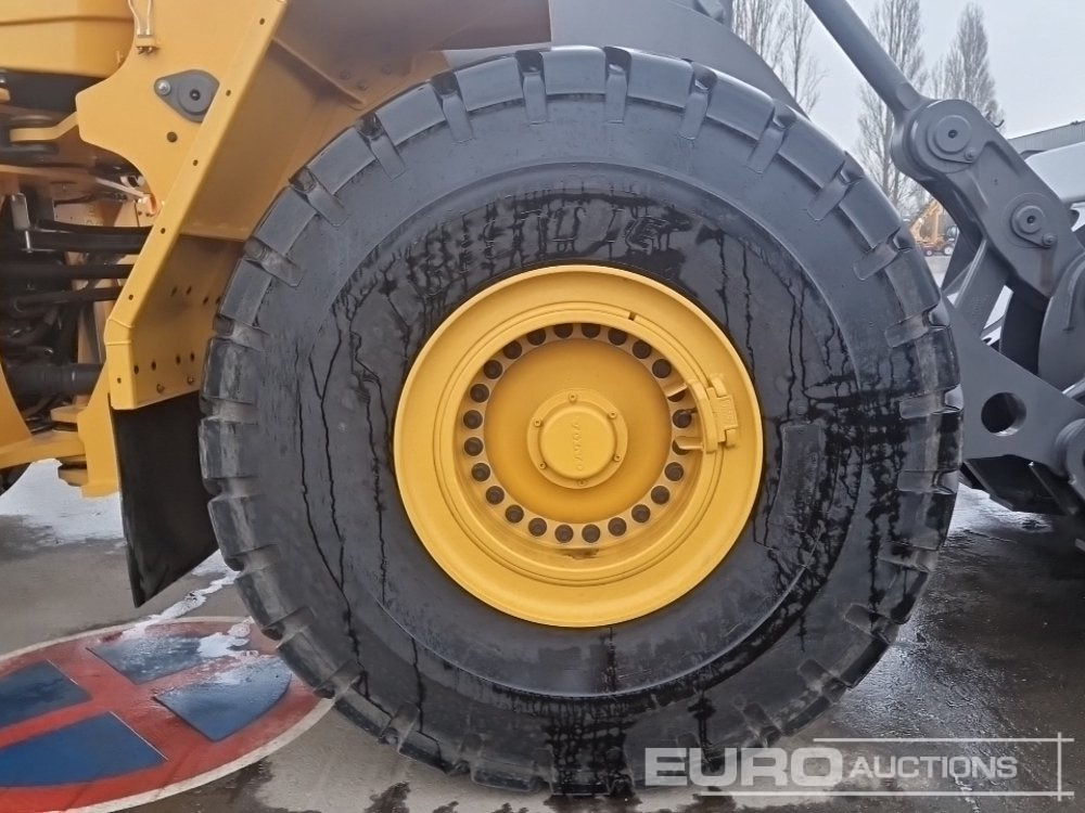 Chargeuse sur pneus Unused Volvo L180H: photos 8