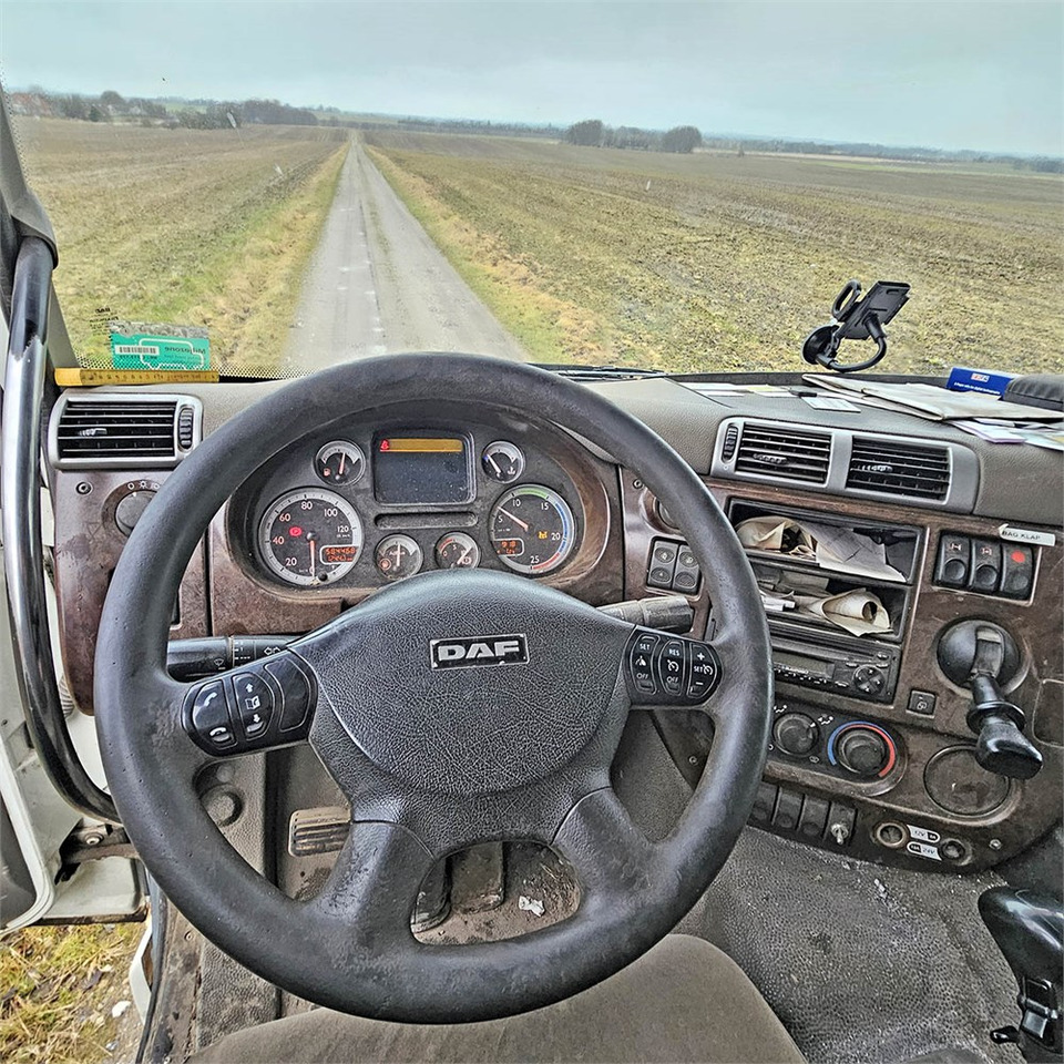 Camion - système de câble, Camion grue DAF CF 85.460: photos 24