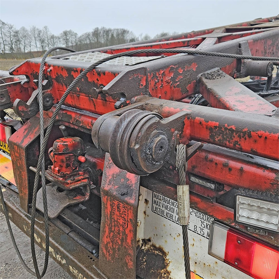 Camion - système de câble, Camion grue DAF CF 85.460: photos 35