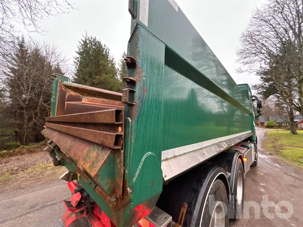 Camion benne Volvo FH16 550 6x4: photos 34