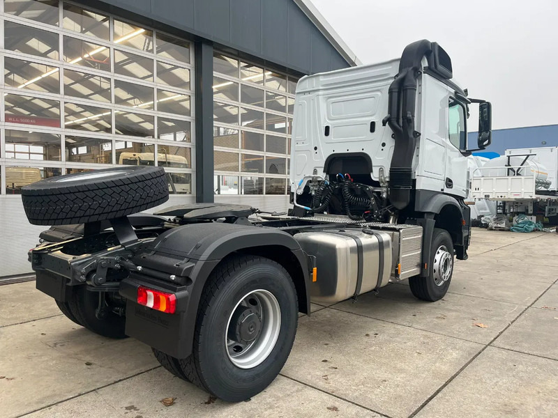 Tracteur routier neuf Mercedes-Benz Actros 2045 S 4x2 Tractor Head: photos 6