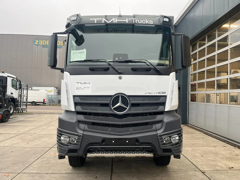 Tracteur routier neuf Mercedes-Benz Actros 2045 S 4x2 Tractor Head: photos 9